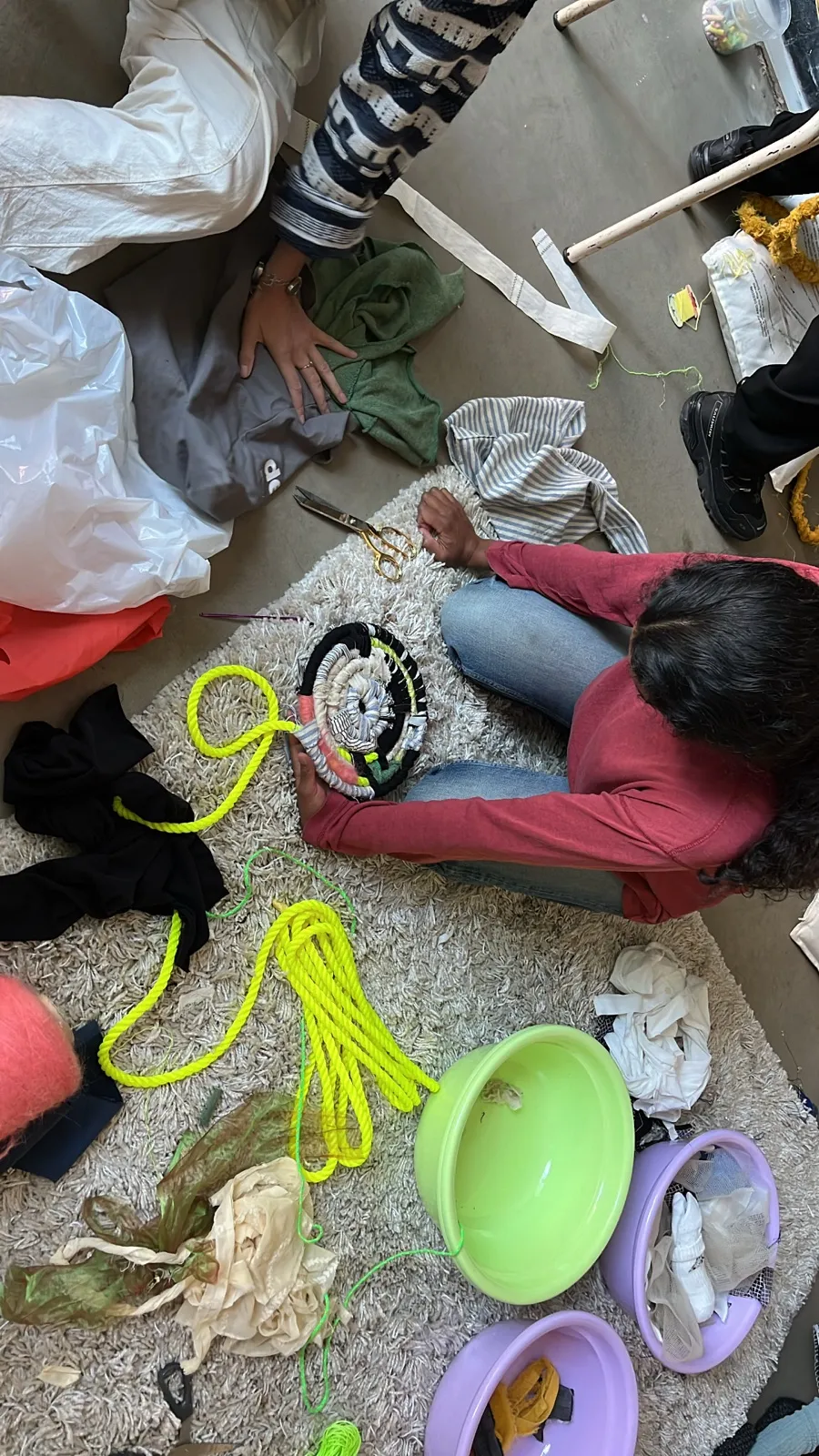 Transforming textile with BEA1991 repair workshop with BEA1991 at Reparatie Remise, Amsterdam — photo 7