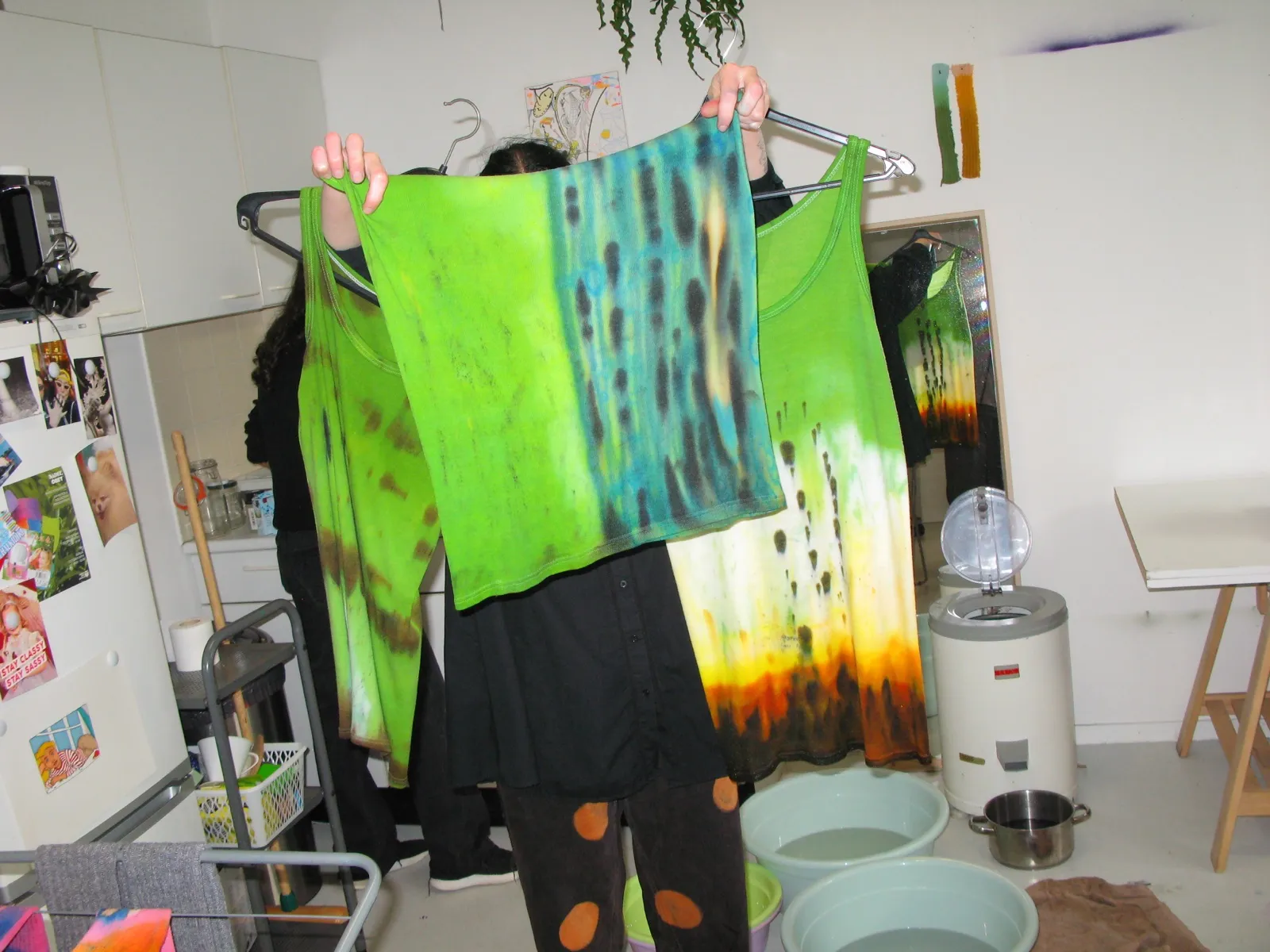 Altering textile with Nadie Borggreve repair workshop with Nadie Borggreve at Reparatie Remise, Amsterdam — photo 9