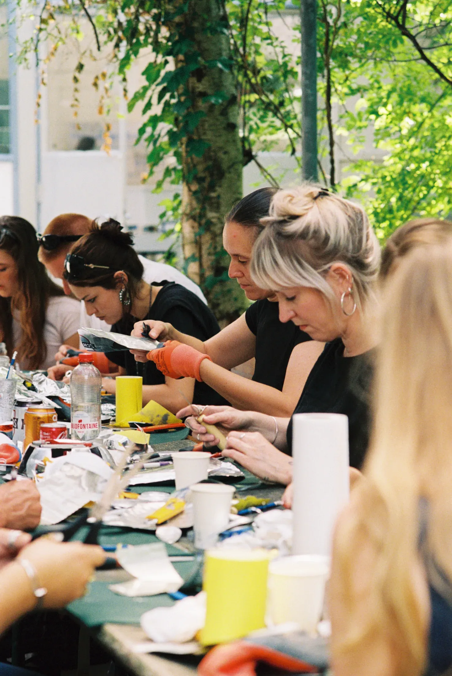 Moving Metals with Bregje Sliepenbeek repair workshop with Bregje Sliepenbeek at Reparatie Remise, Amsterdam — photo 9
